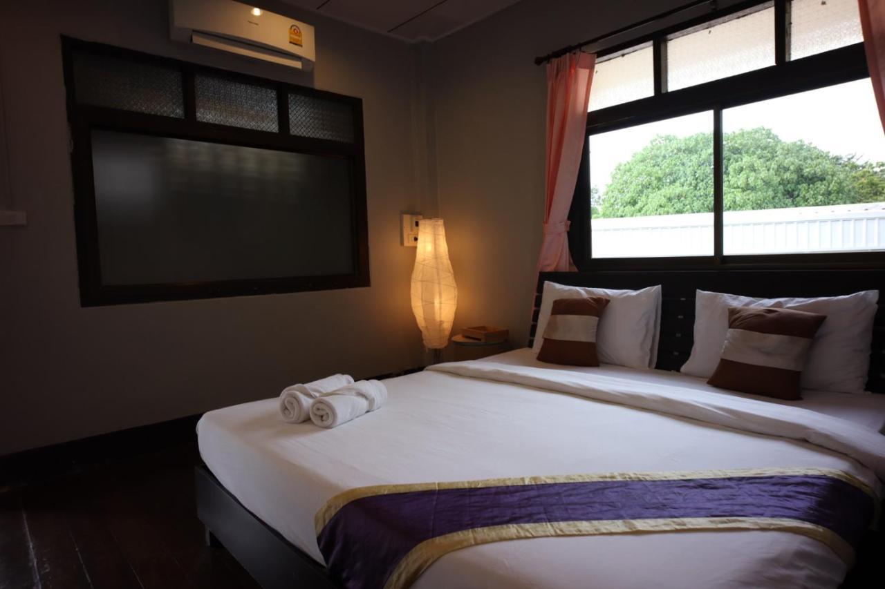 Marina Hut Guest House Koh Lanta Exterior photo